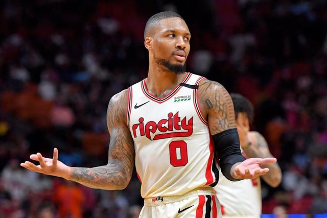 阿不都27+11赵睿首秀替补砍21分 新疆险胜江苏